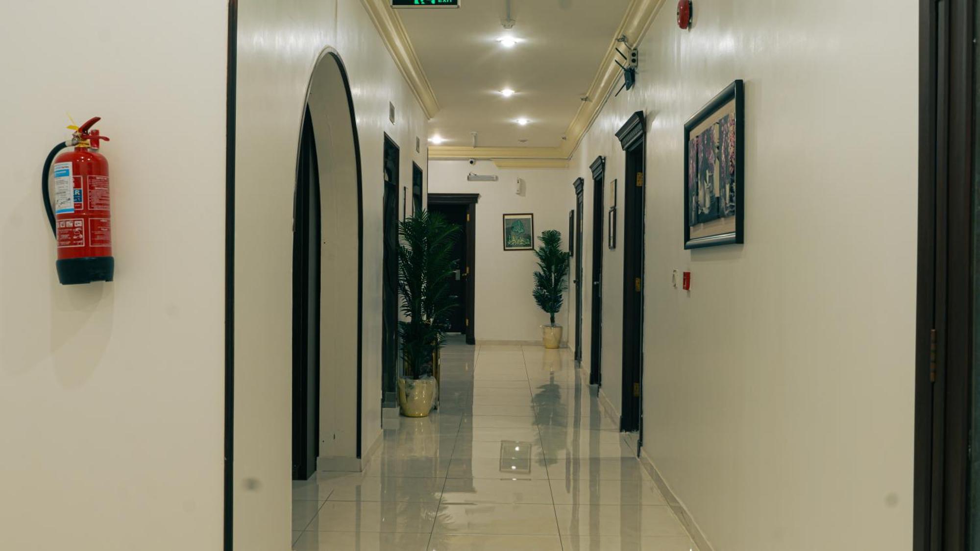 Al Andalus Tolen Hotel Джидда Екстер'єр фото